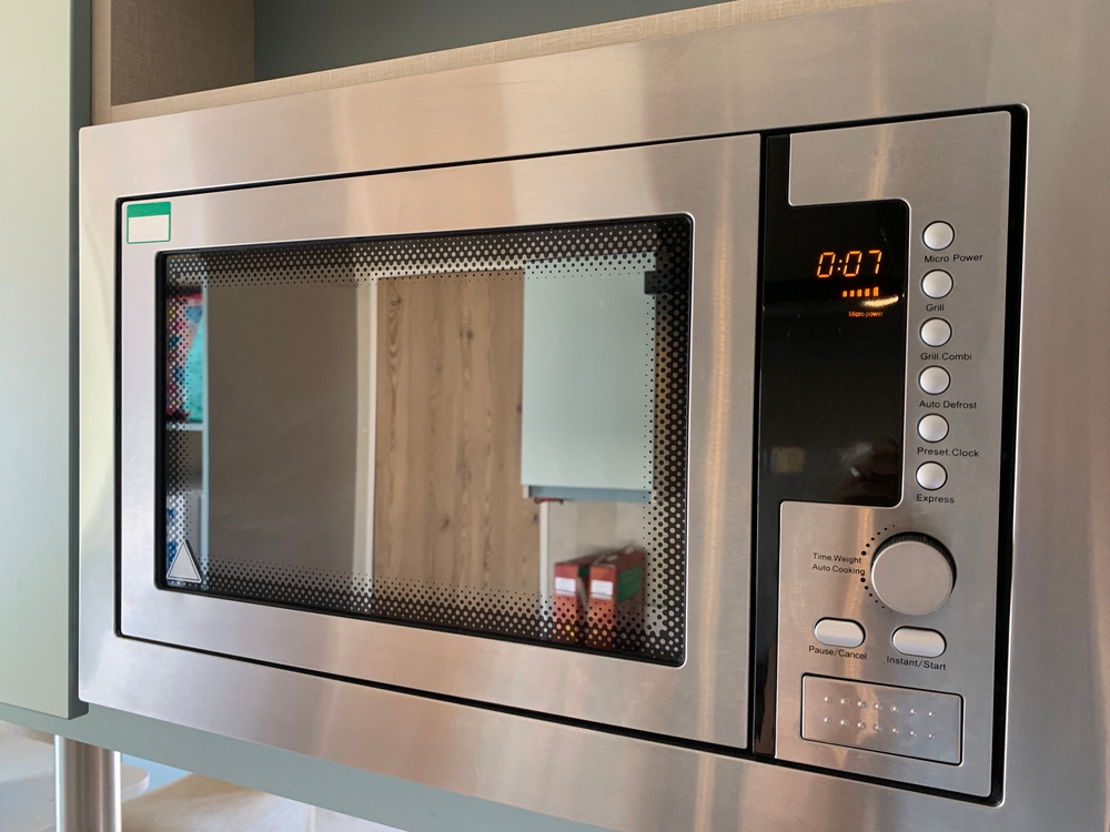 Microwave Oven